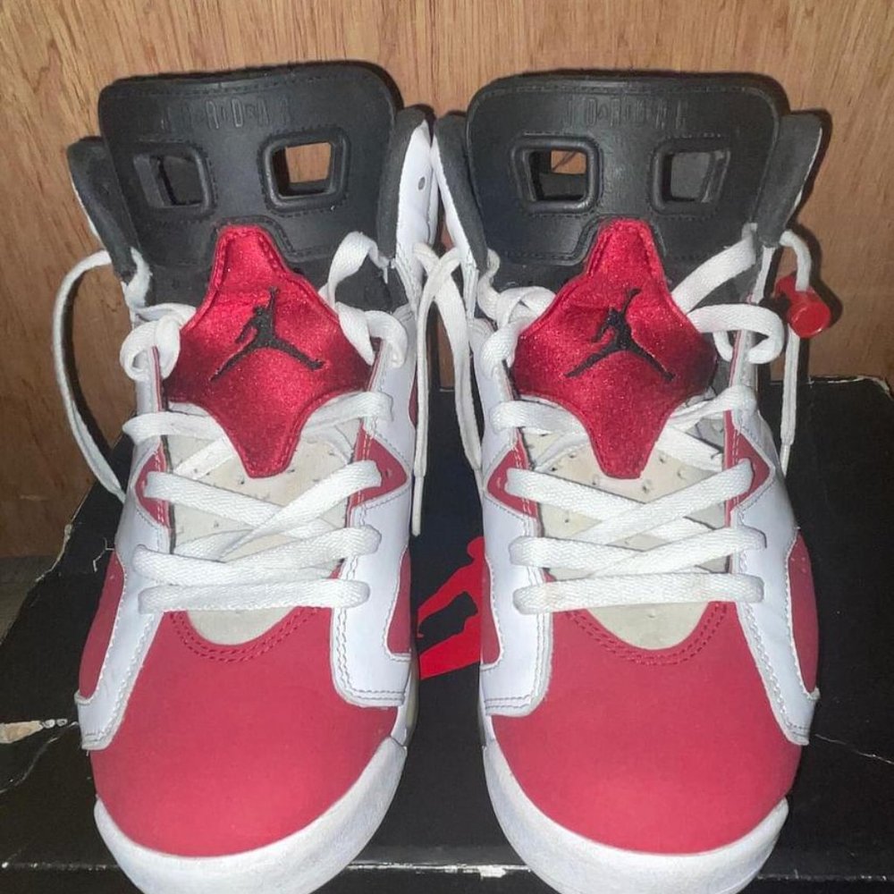 Air Jordan 6  Retro OG Carmine